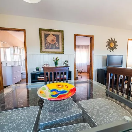 Apartment Centrico Con Vistas Al Mar Villanueva De Arosa